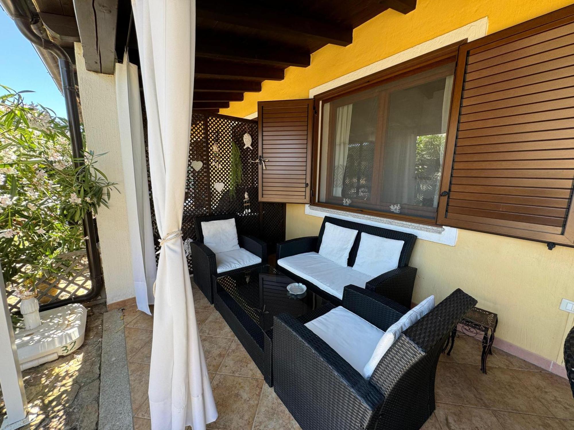 Casa Vacanze Con Piscina E Vista Mare Esclusiva Per Coppie E Famiglie, Relax E Tranquillita Tertenìa 外观 照片