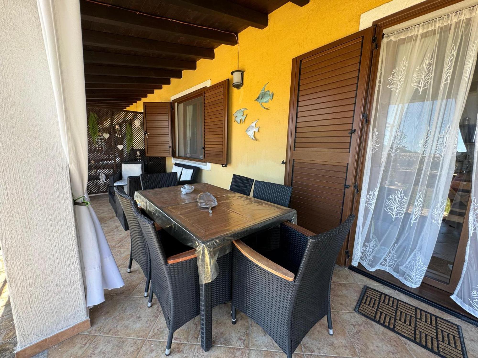 Casa Vacanze Con Piscina E Vista Mare Esclusiva Per Coppie E Famiglie, Relax E Tranquillita Tertenìa 外观 照片