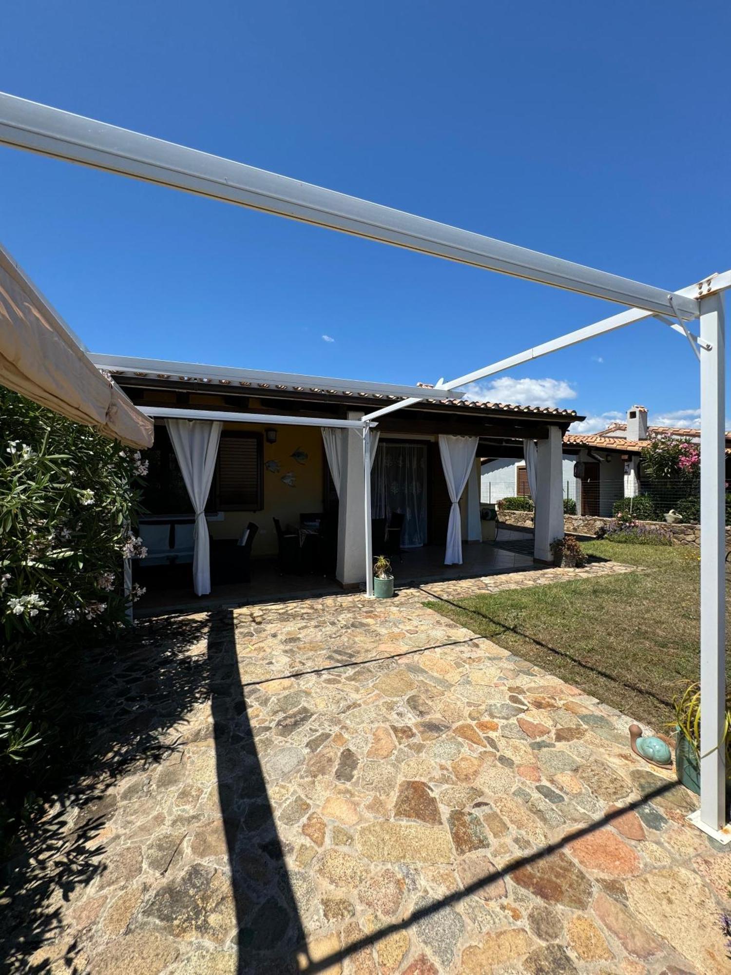 Casa Vacanze Con Piscina E Vista Mare Esclusiva Per Coppie E Famiglie, Relax E Tranquillita Tertenìa 外观 照片